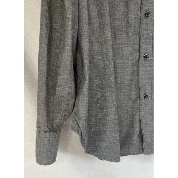 Woolrich Gray Cotton Button Down Men's Shirt Size Large Chest Pocket - Picture 2 of 6